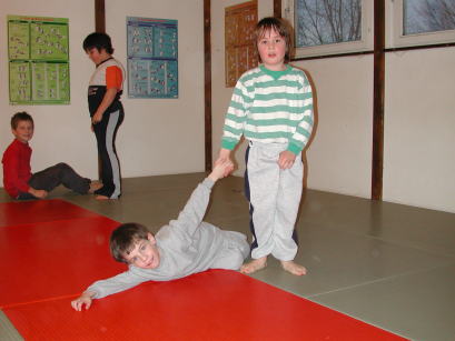 Wart schn&auml;ll es biisst !